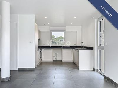 Maison - 85 m² - 3 pièces