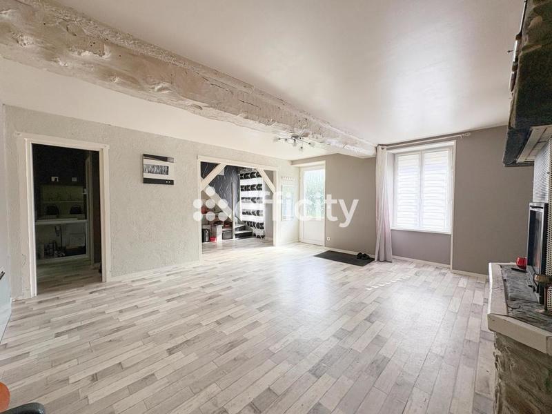 Maison en pierre - 65 m² - 3 pièces