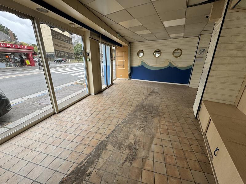 Local commercial - 113 m²
