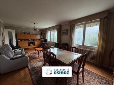 Maison - 89 m² - 4 pièces