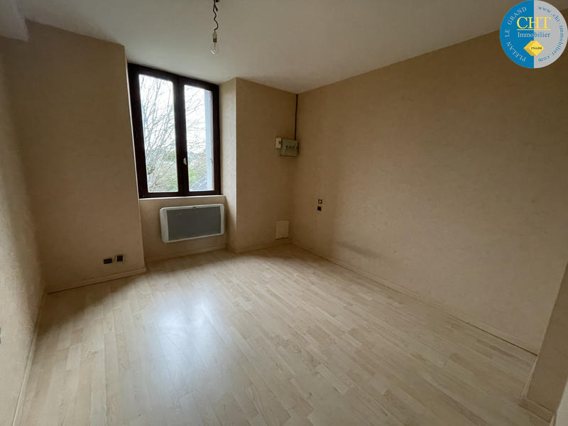 Maison - 81 m² - 6 pièces