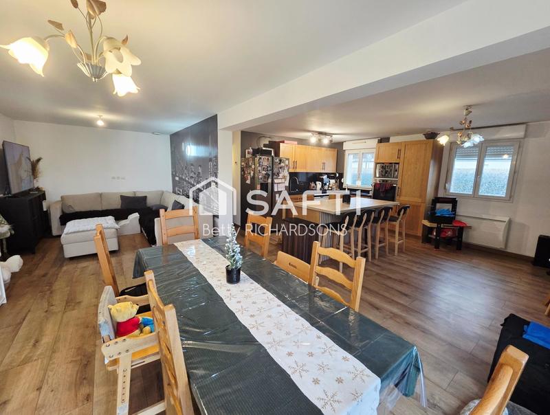 Maison - 112 m² - 8 pièces