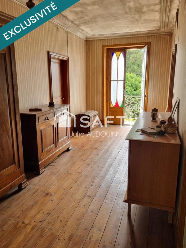 Maison - 293 m² - 11 pièces
