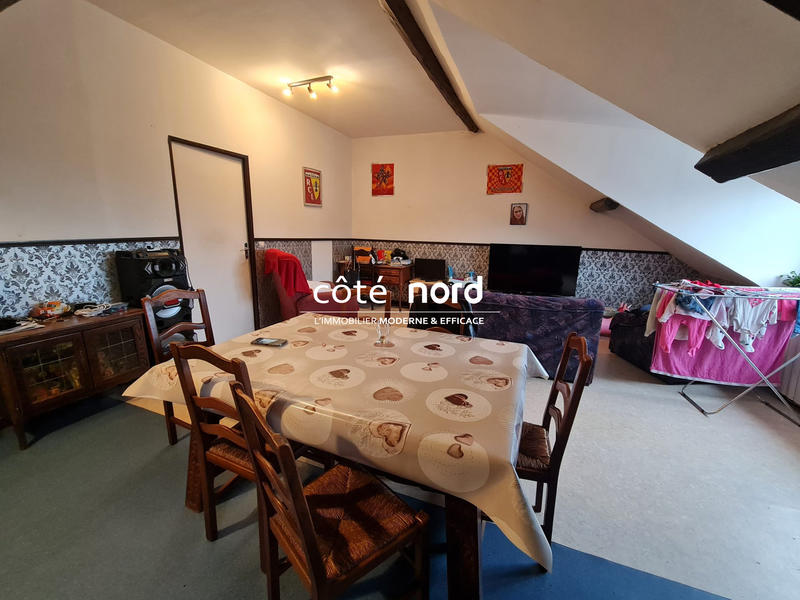 Maison - 310 m² - 12 pièces