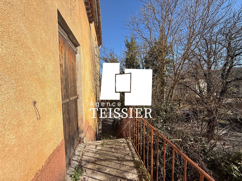 Maison - 100 m² - 2 pièces