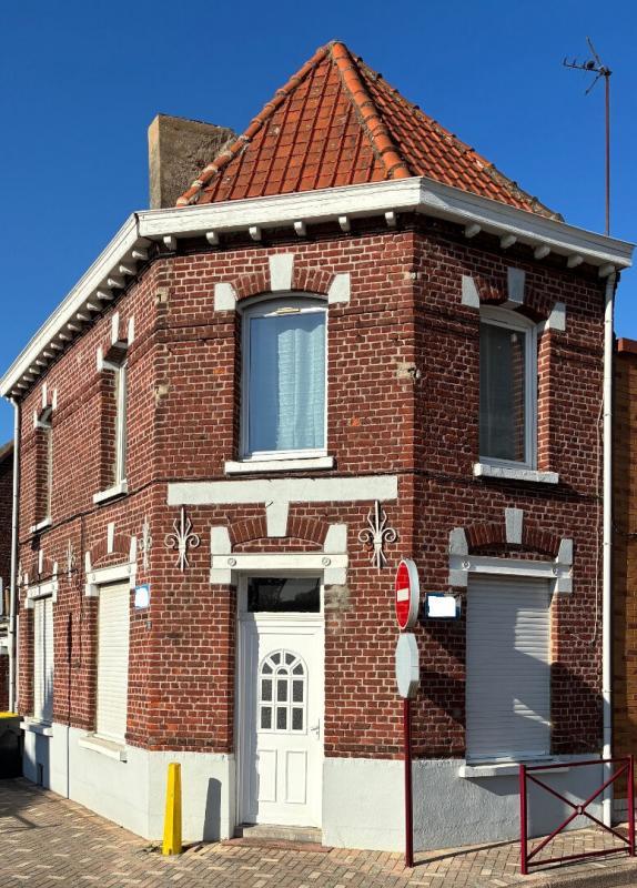 Maison - 60 m² - 4 pièces