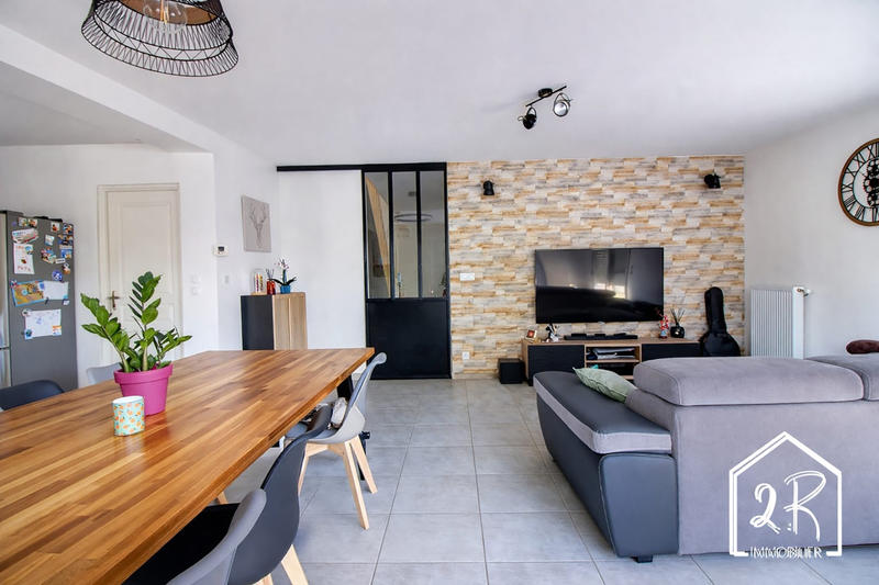 Maison - 102 m² - 5 pièces