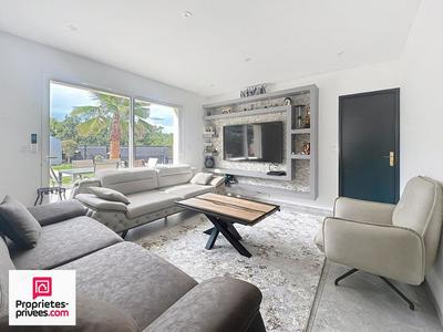 Villa - 100 m² - 4 pièces