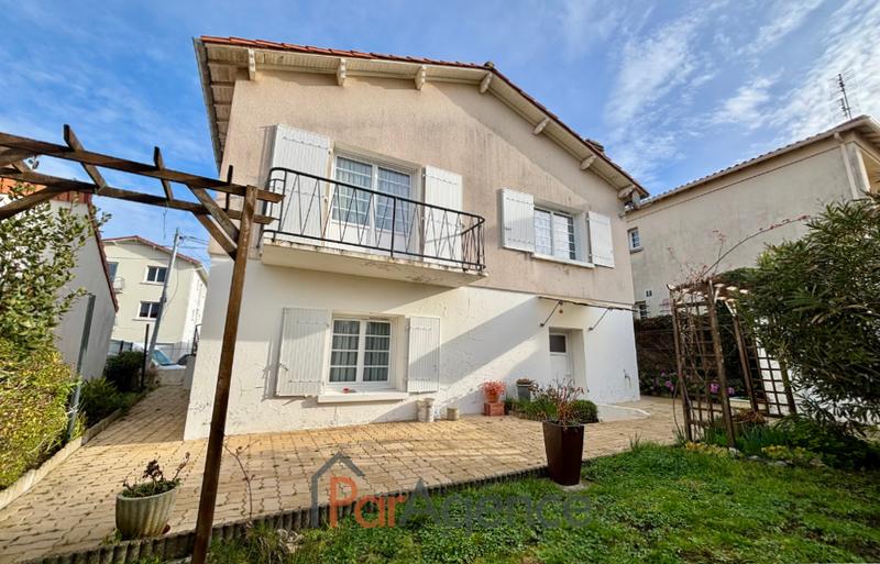 Maison - 91 m² - 5 pièces