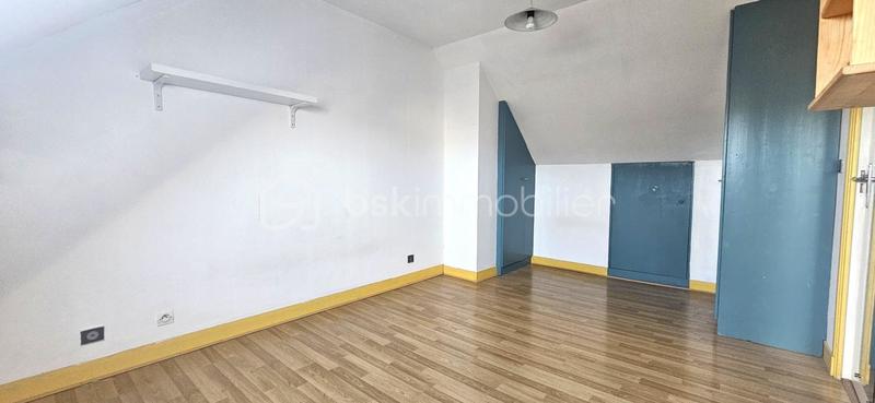 Maison - 128 m² - 7 pièces