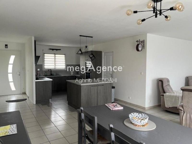 Maison traditionnelle - 105 m² - 5 pièces