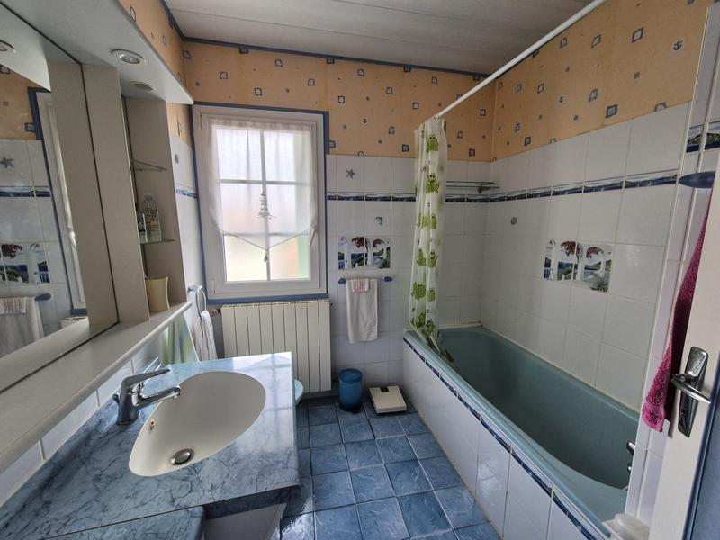 Maison ancienne - 192 m² - 9 pièces