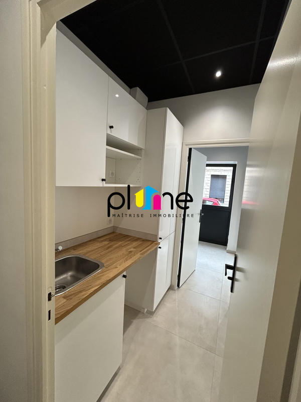 Local d'activités - 72 m²