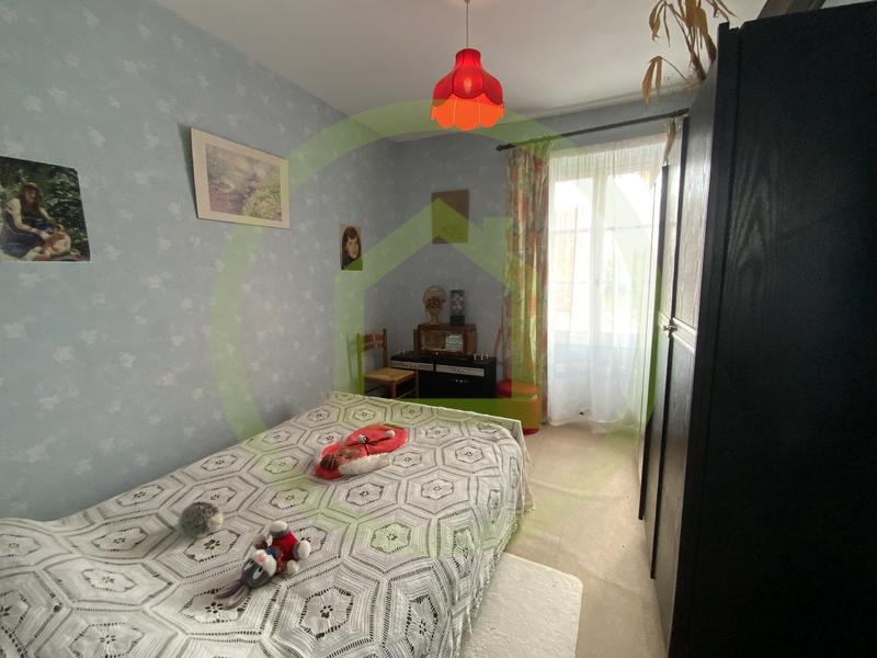 Maison - 185 m² - 8 pièces