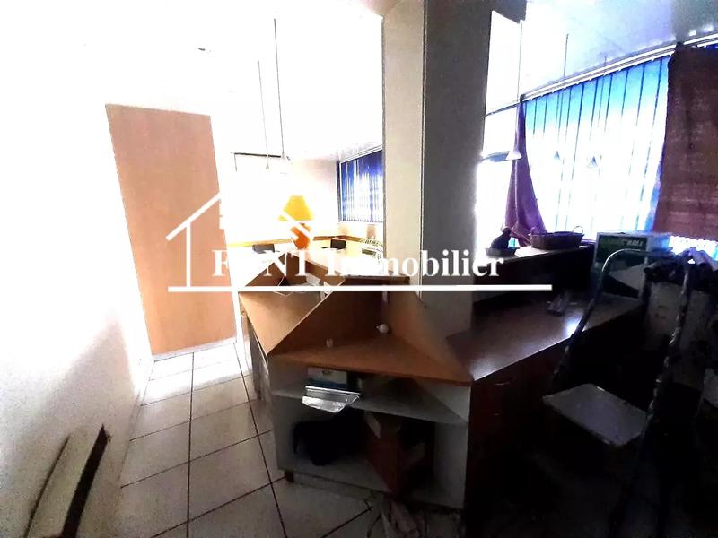 Local d'activités - 119 m²