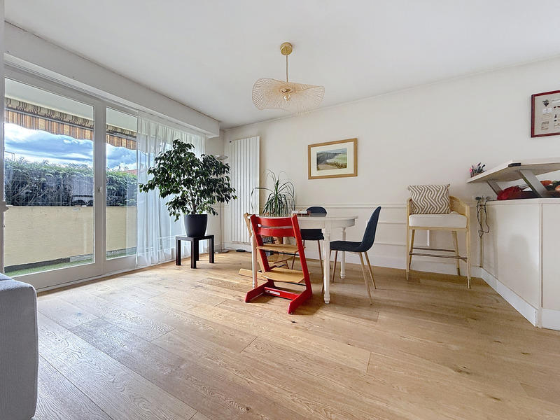 Appartement - 94 m² - 4 pièces