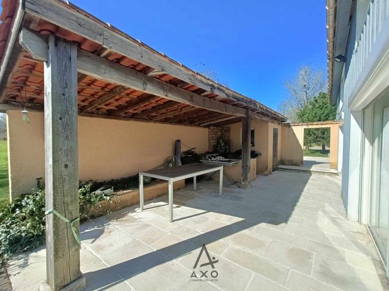 Maison - 150 m² - 5 pièces