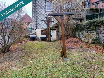 Maison - 126 m² - 9 pièces