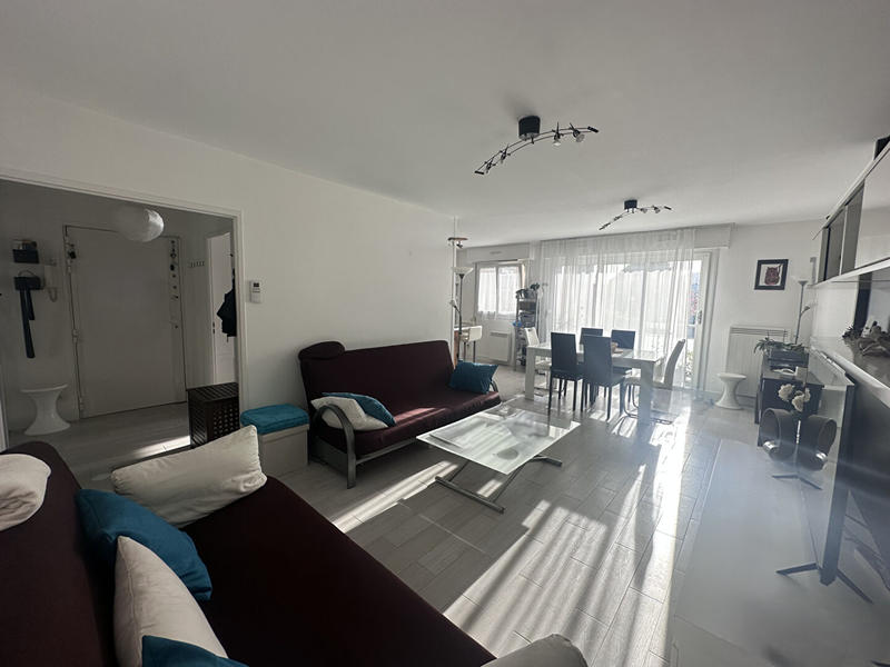 Appartement - 75 m² - 3 pièces