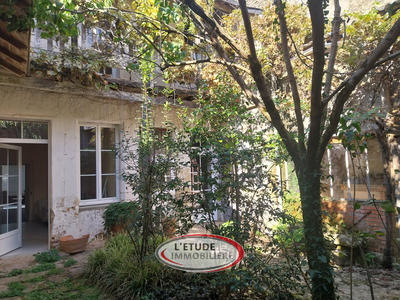 Maison - 190 m² - 8 pièces