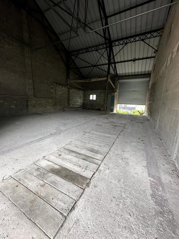 Immeuble - 200 m² - 2 pièces