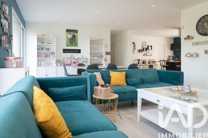 Maison - 183 m² - 8 pièces