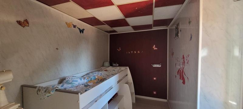 Maison - 200 m² - 5 pièces