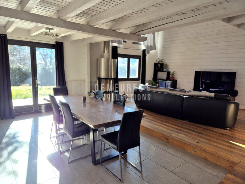 Châlet - 157 m² - 6 pièces