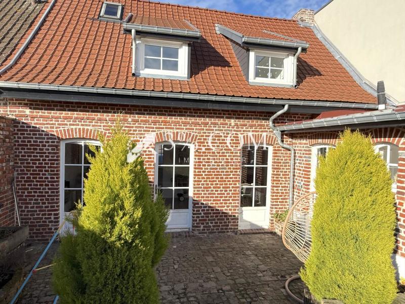 Maison - 85 m² - 4 pièces