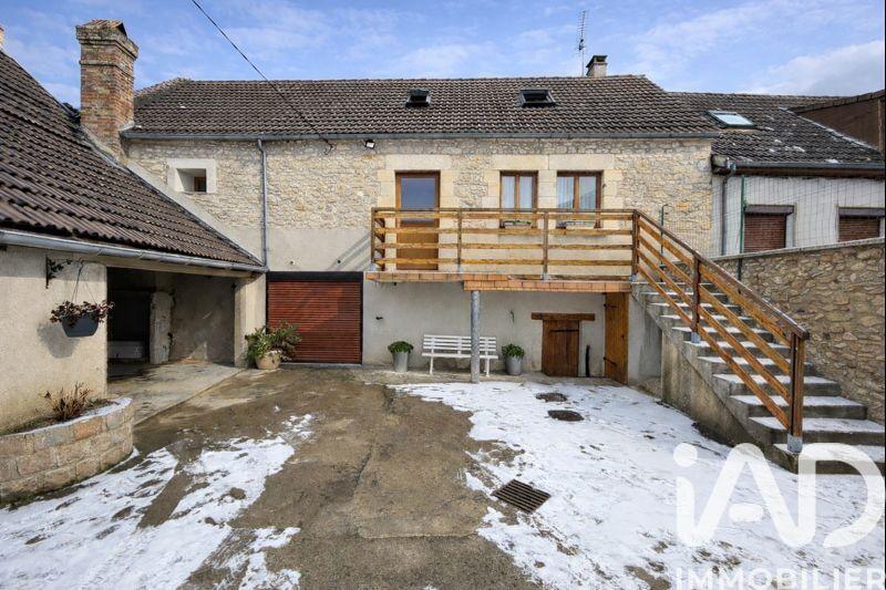 Maison de village - 104 m² - 5 pièces