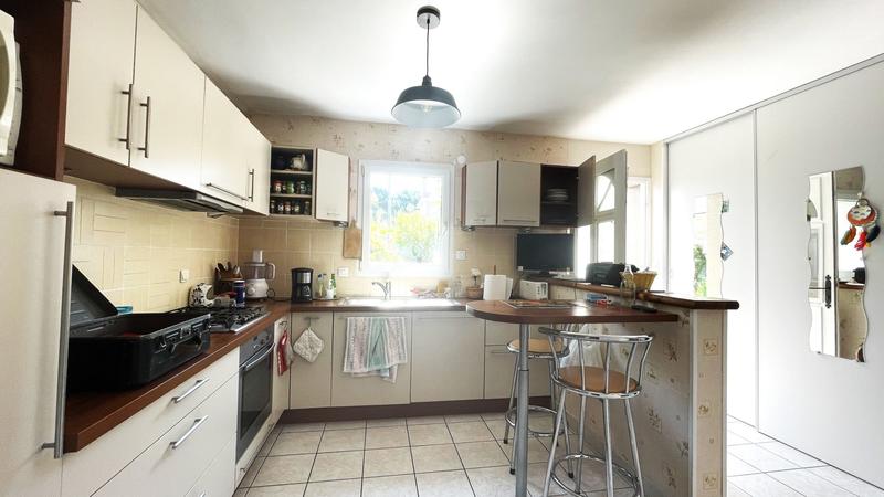 Maison - 101 m² - 6 pièces