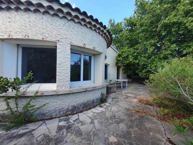 Local commercial - 180 m²