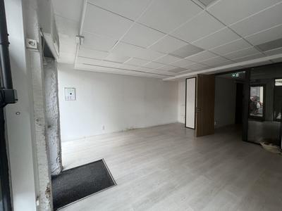 Local commercial - 56 m² - 3 pièces