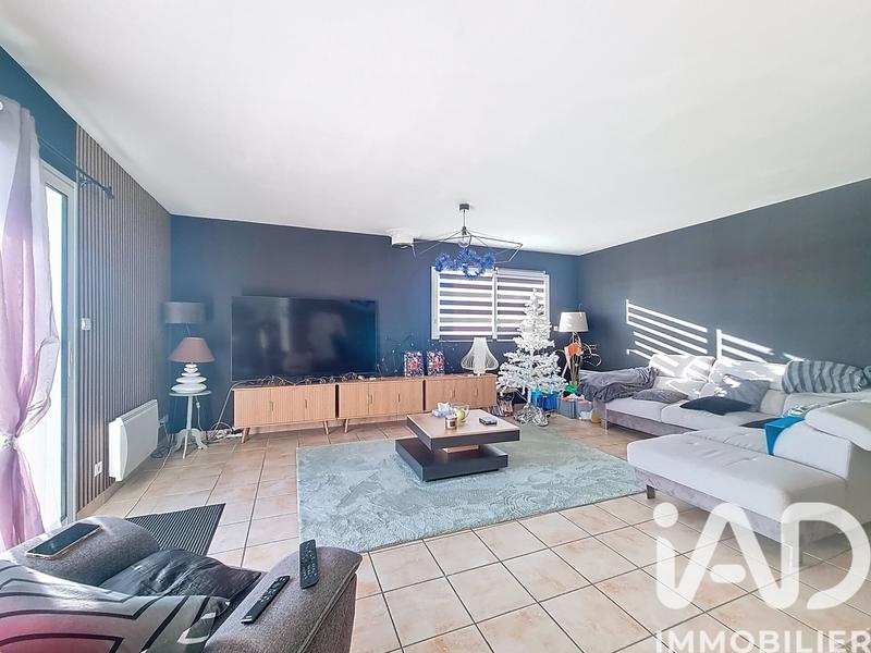 Maison - 98 m² - 5 pièces