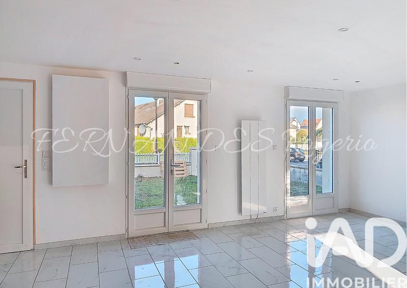 Maison - 80 m² - 4 pièces