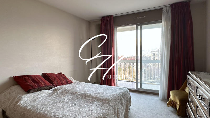 Appartement - 104 m² - 4 pièces