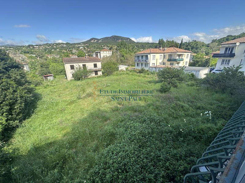 Terrain - 830 m²