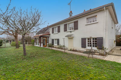 Maison - 123 m² - 7 pièces