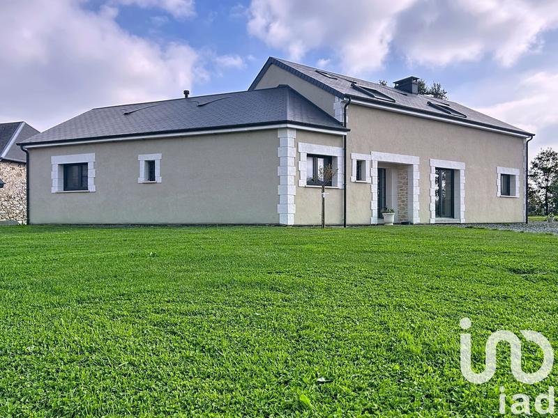 Maison - 171 m² - 8 pièces