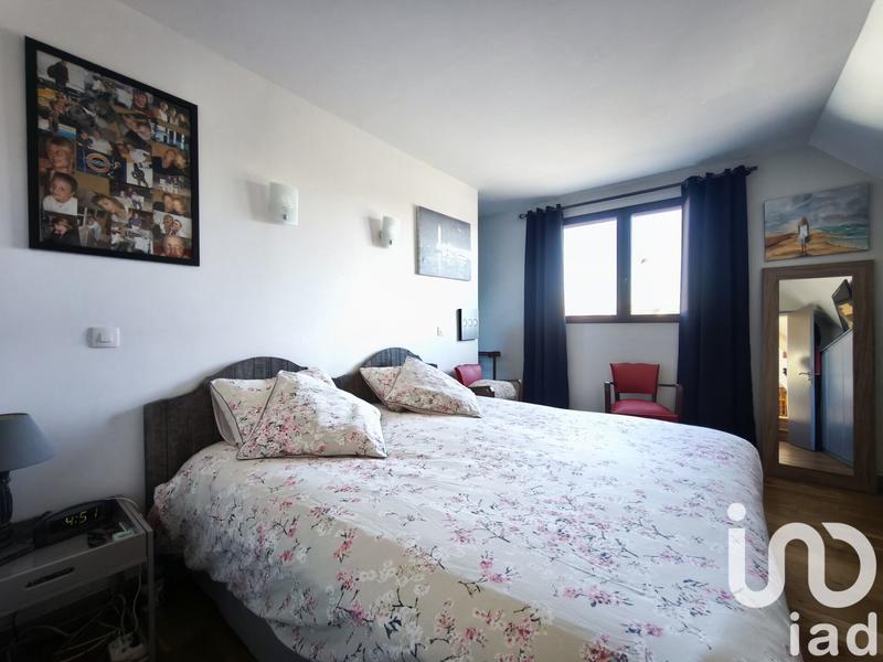 Maison - 245 m² - 7 pièces