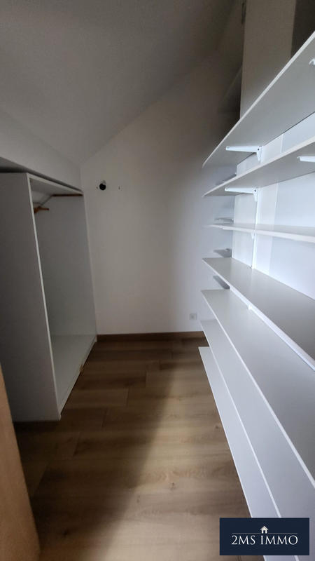 Immeuble - 200 m² - 9 pièces