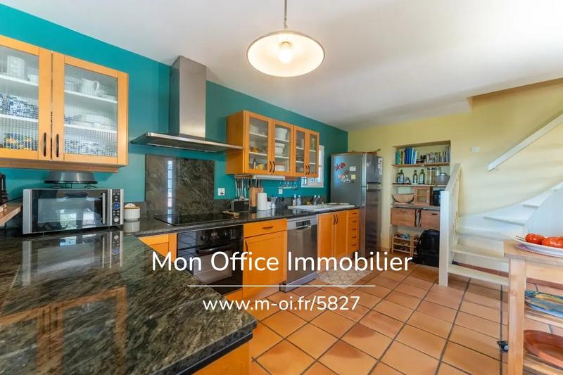 Maison - 165 m² - 7 pièces