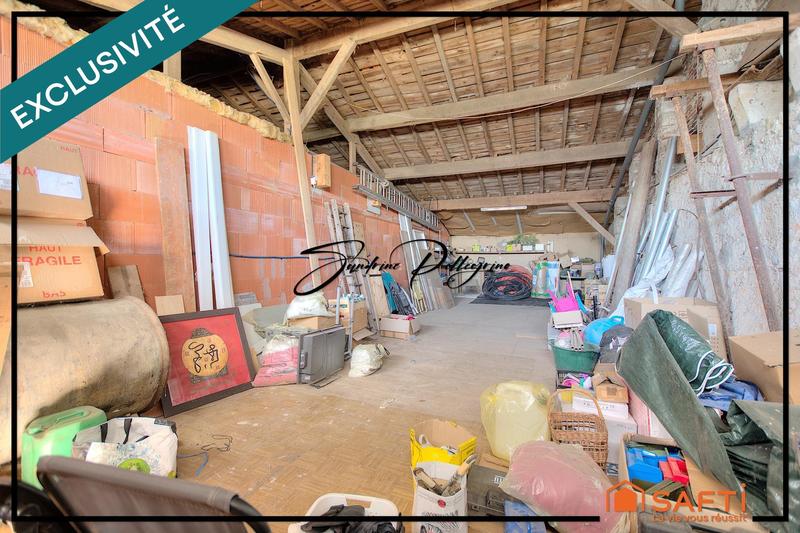 Maison - 460 m² - 12 pièces