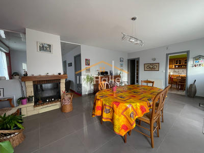 Maison - 89 m² - 4 pièces