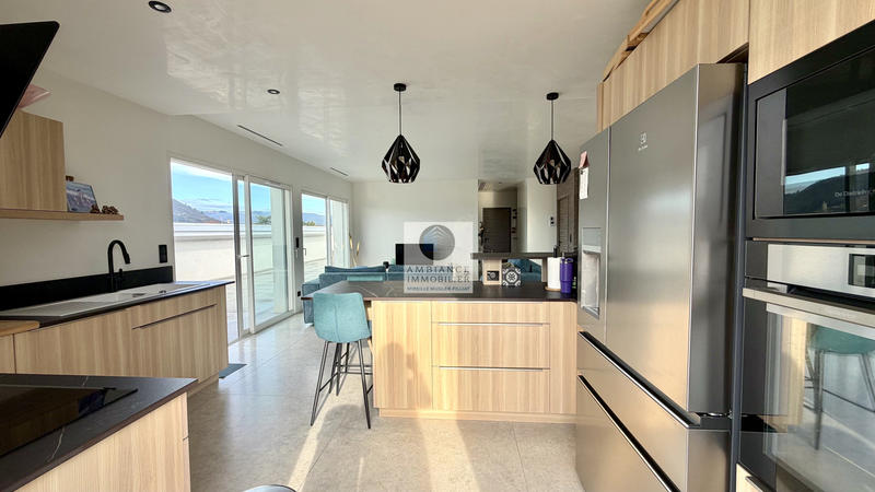 Appartement - 133 m² - 4 pièces