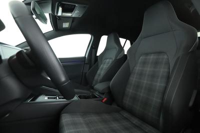 Volkswagen Golf VIII 2.0 Tdi Gtd Dsg7 200 ch