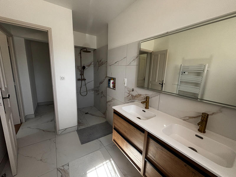 Maison - 121 m² - 5 pièces