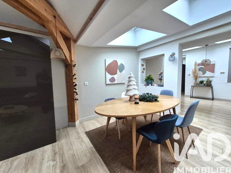Maison - 174 m² - 7 pièces