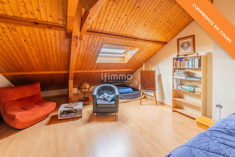 Corps de ferme - 227 m² - 10 pièces