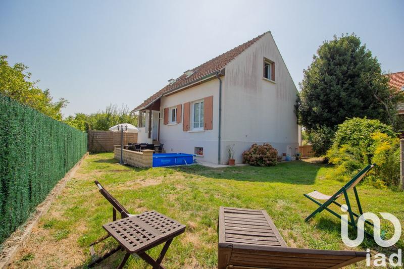 Maison - 180 m² - 8 pièces